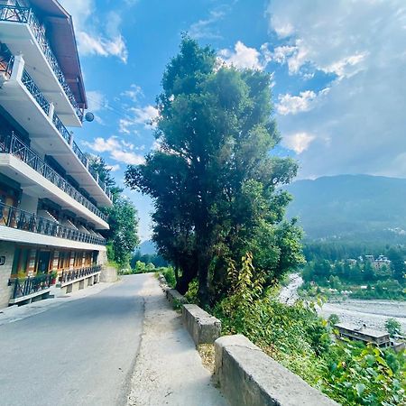 Hotel Hollywood Vibes #Riverview #Premium Rooms #Prime Location #Most Awarded #Parking #Top Rated #Open Terrace #Lawn #Best Selling Hotel In Manali Exterior photo