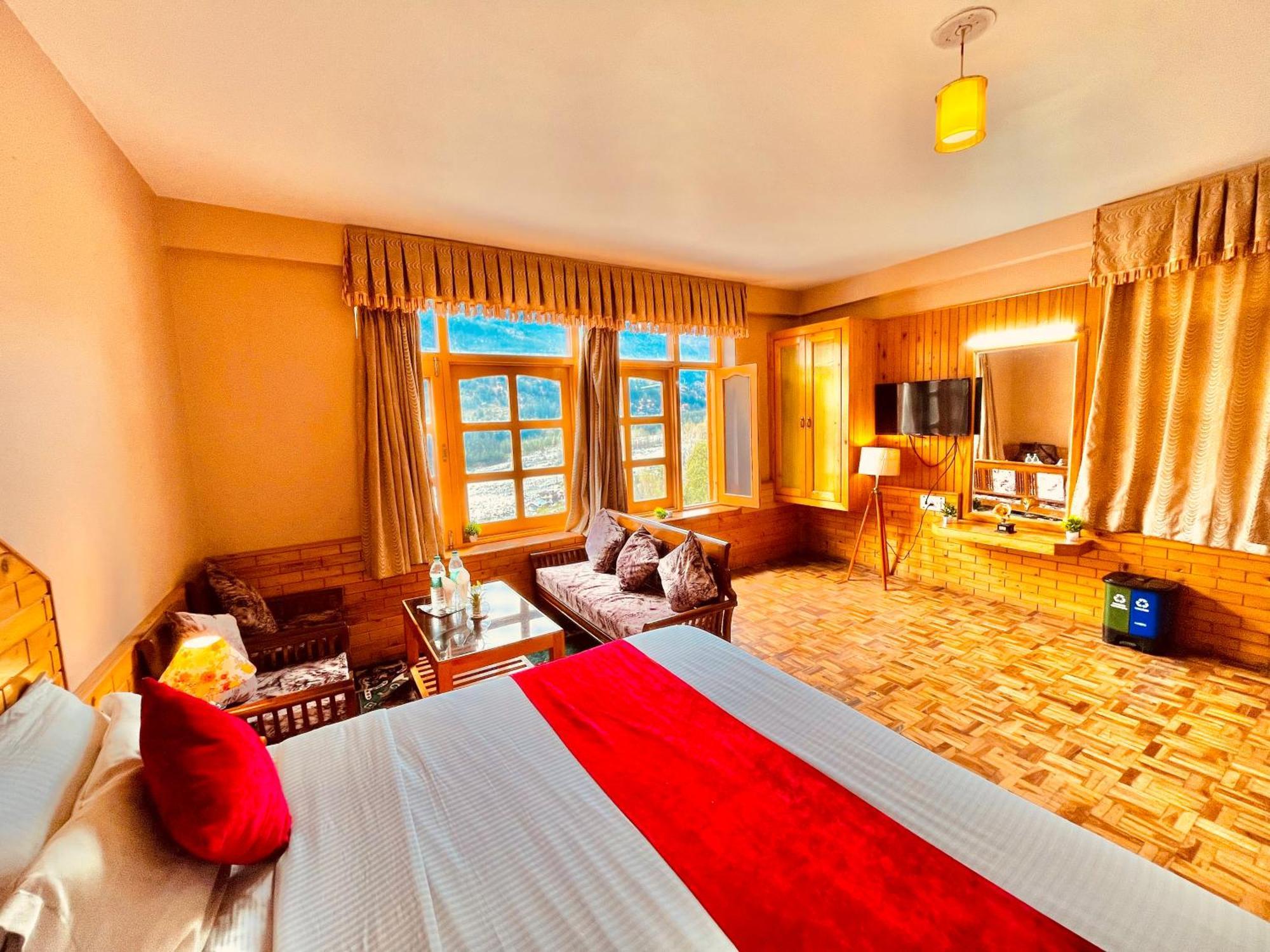 Hotel Hollywood Vibes #Riverview #Premium Rooms #Prime Location #Most Awarded #Parking #Top Rated #Open Terrace #Lawn #Best Selling Hotel In Manali Exterior photo