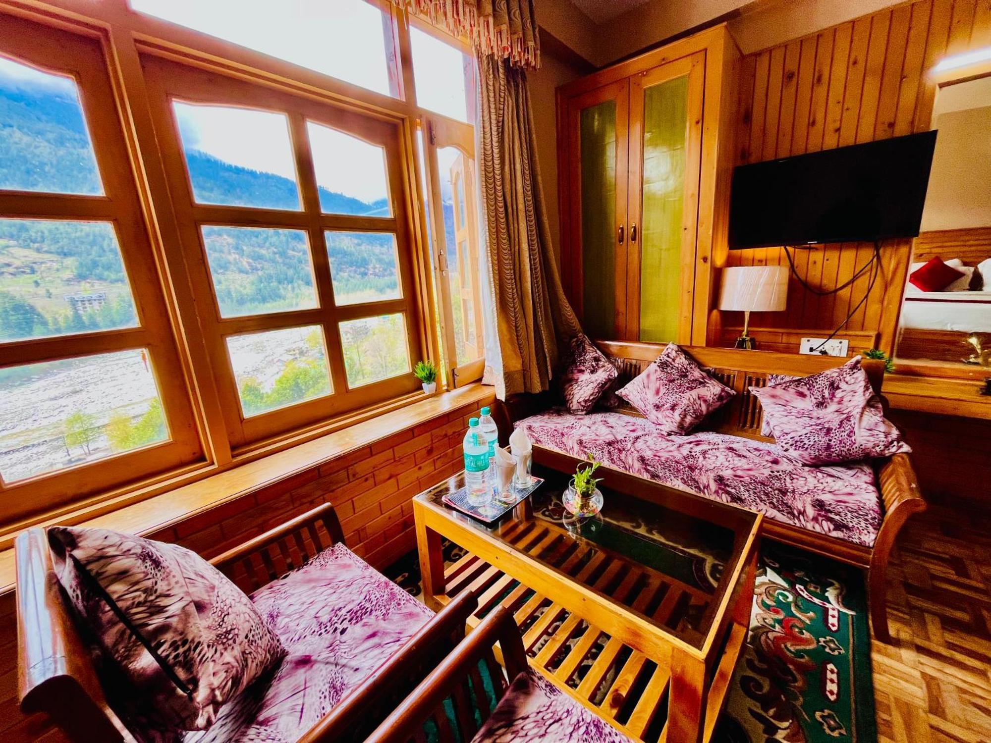 Hotel Hollywood Vibes #Riverview #Premium Rooms #Prime Location #Most Awarded #Parking #Top Rated #Open Terrace #Lawn #Best Selling Hotel In Manali Exterior photo