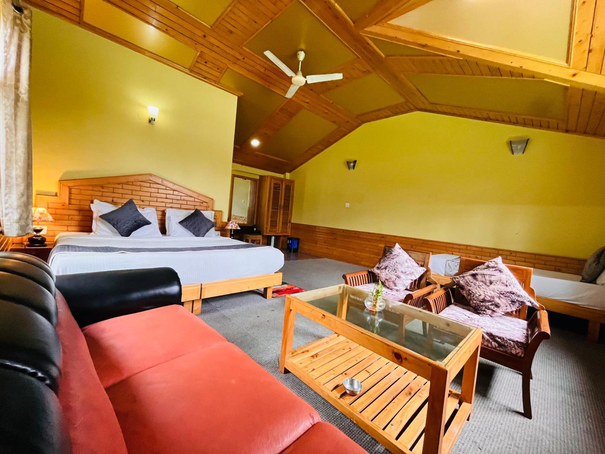 Hotel Hollywood Vibes #Riverview #Premium Rooms #Prime Location #Most Awarded #Parking #Top Rated #Open Terrace #Lawn #Best Selling Hotel In Manali Exterior photo