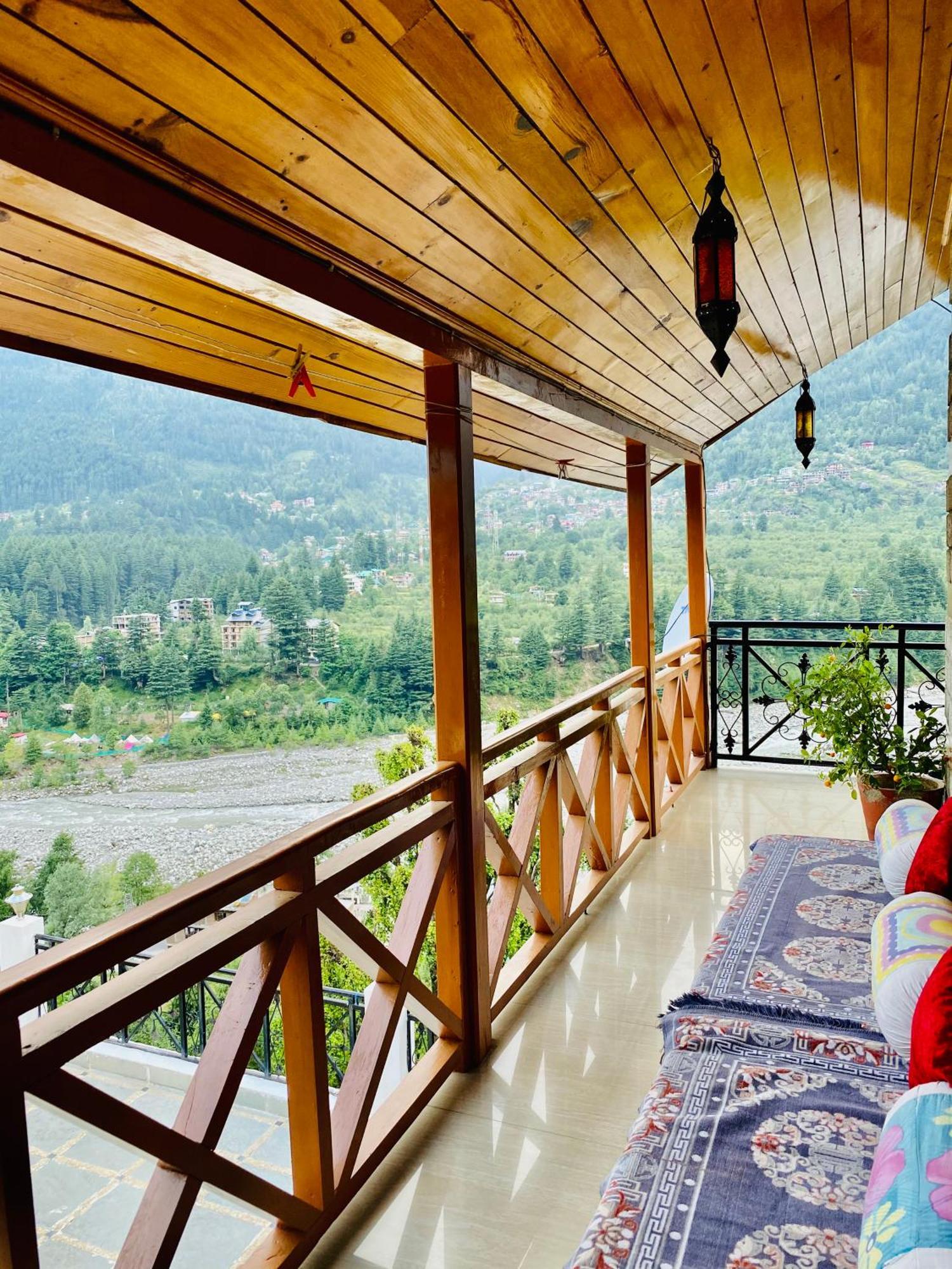 Hotel Hollywood Vibes #Riverview #Premium Rooms #Prime Location #Most Awarded #Parking #Top Rated #Open Terrace #Lawn #Best Selling Hotel In Manali Exterior photo